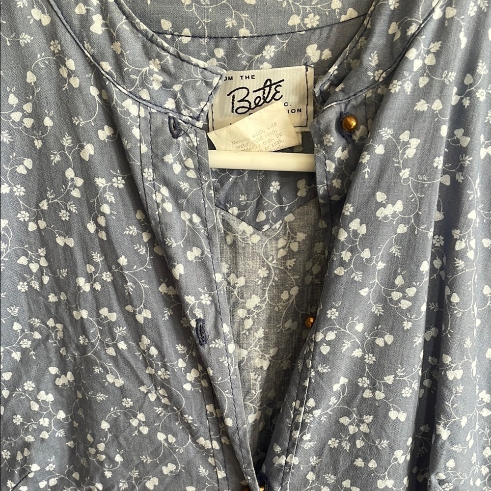 The Bette Collection Floral Blouse - Blue and White Muumuu